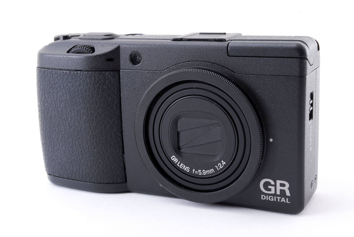 RICOH Digital Camera GR DIGITALII 10-Megapixel GRDIGITALII