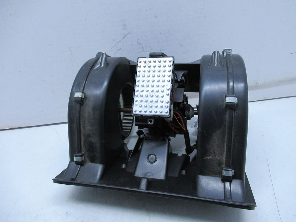 04-07 BMW E60 E61 SERIE 5 AC CALENTADOR VENTILADOR MOTOR OEM Foto 3 de 4