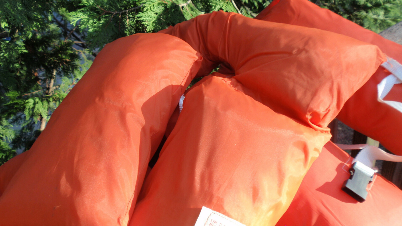 LOT OF 4 VINTAGE LIFE JACKETS BUOYANT VESTS KAPOK TYPE II MILTCO