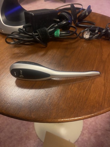 AT&T TL7610 DECT 6.0 Cordless Wireless Universal Headset - Pre-Owned - Picture 6 of 13