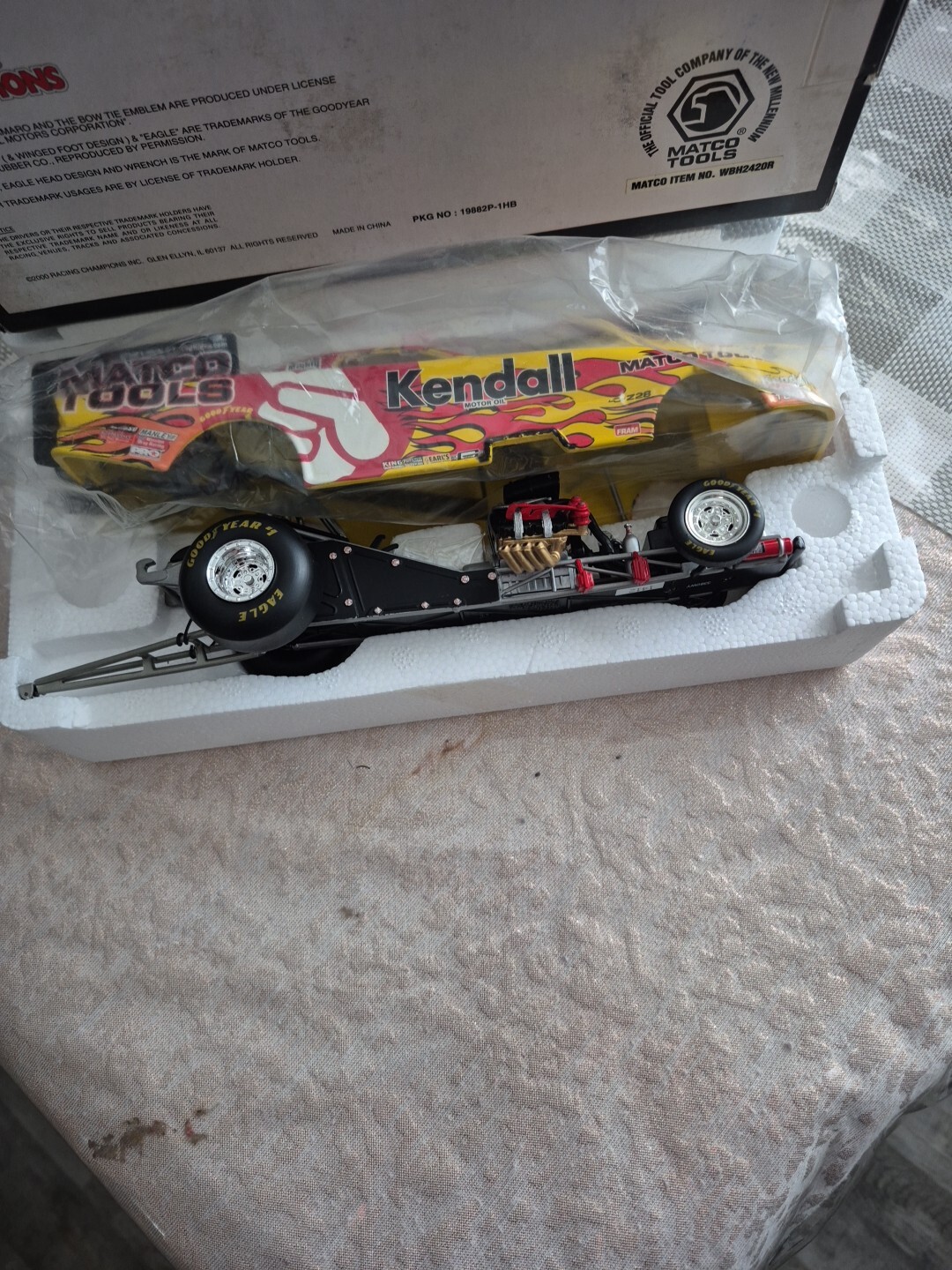 Picture 1 of 3