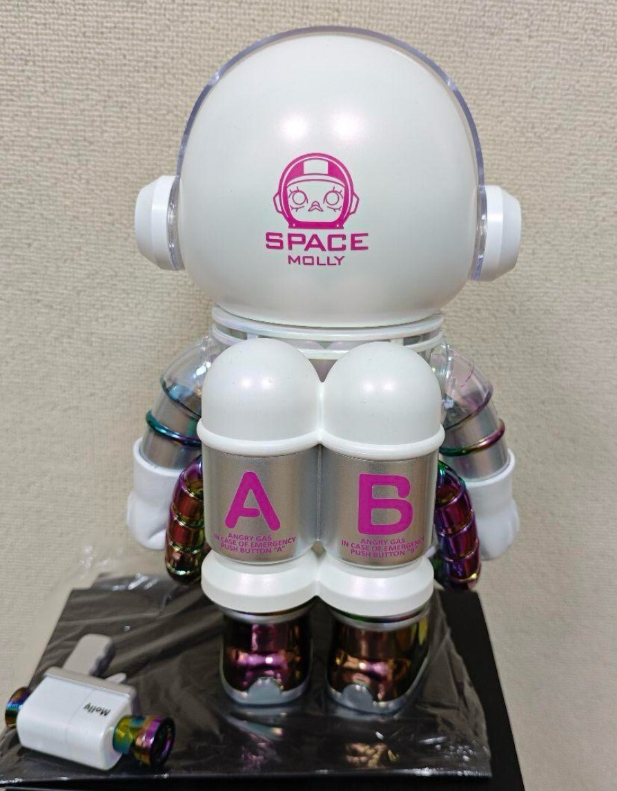MEDICOM TOY - MEGA コレクション 400％ SPACE MOLLY INSTINCTOY MEGA SPACE MOLLY 400% INSTINCTOY 2022 LIMITED – TOYSEZ