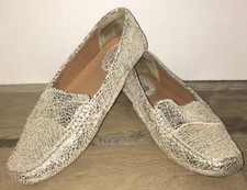 Womens Clarks Artisan Metallic Gold Leather Loafers size 6