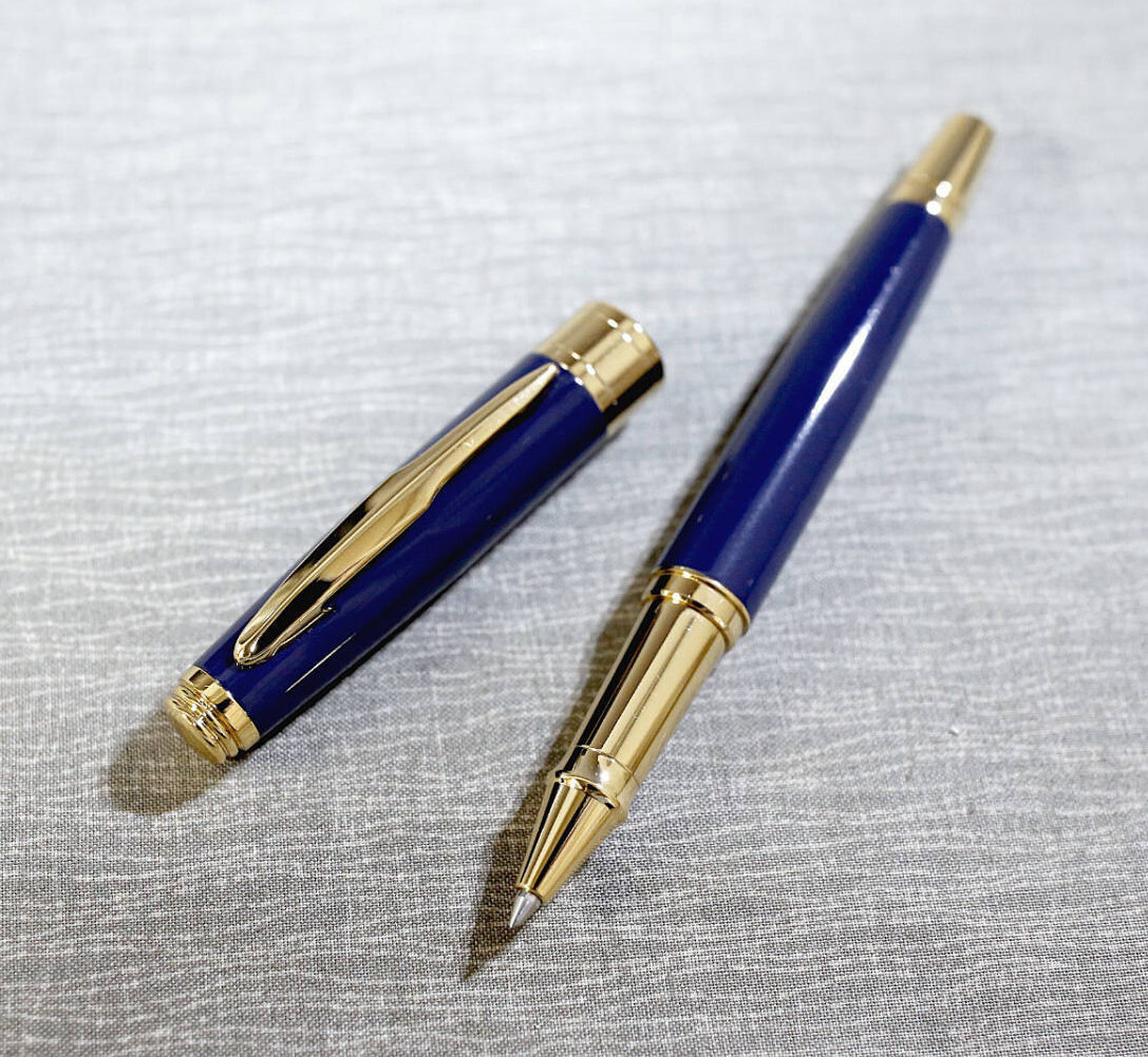 HARRY WINSTON ボールペン ネイビー s-l1200.png