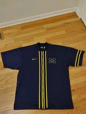 Michigan Wolverines NCAA Vintage 1990's Nike Team Basketball Warm Up Jacket XL