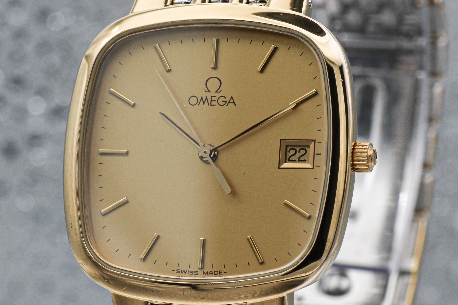 [Near OMEGA De Ville Cal.1430 Date