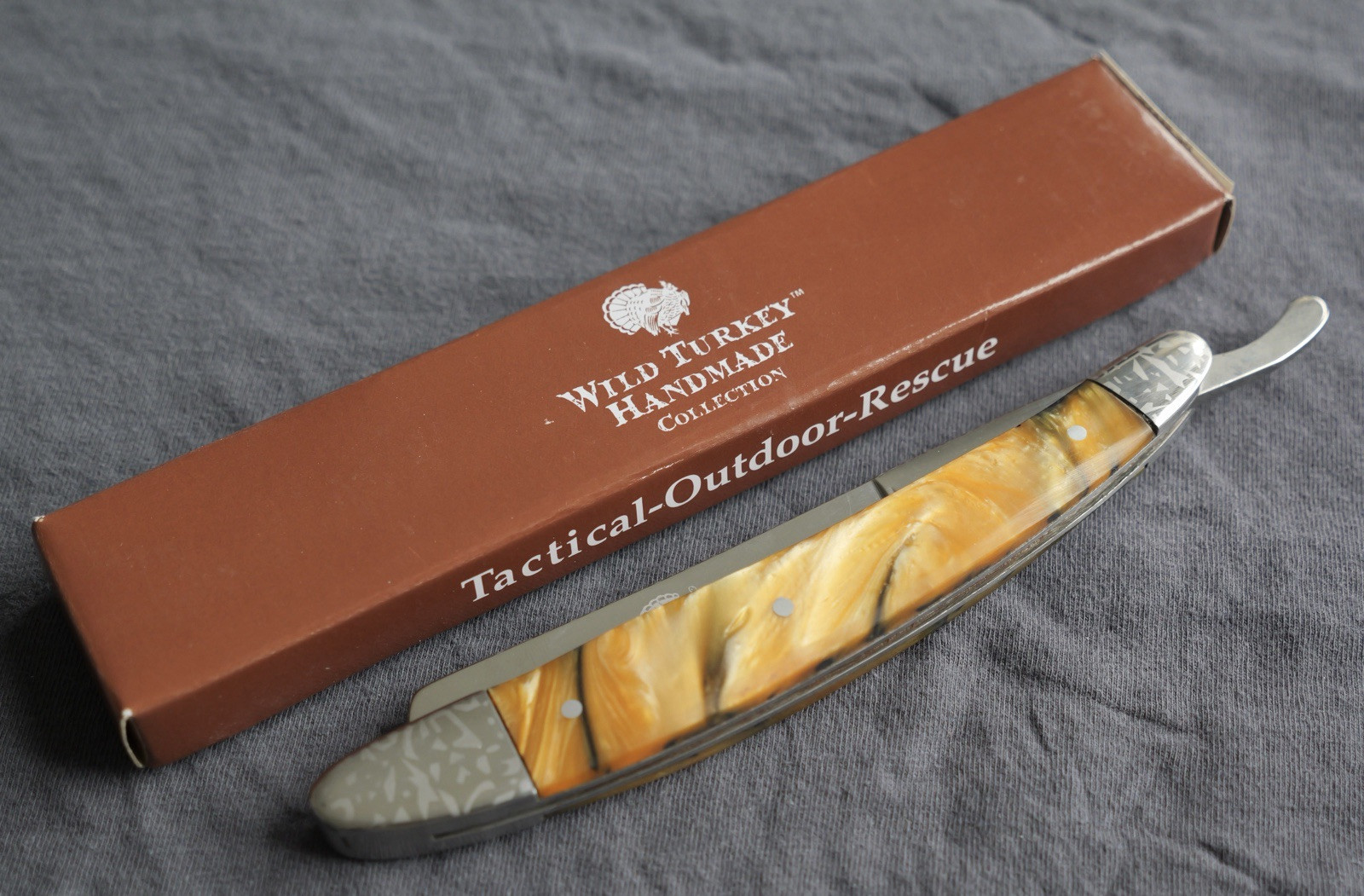 OG Vintage Shaving Straight Razor Chrome Mirror Finish Amber Handle Sharp Barber