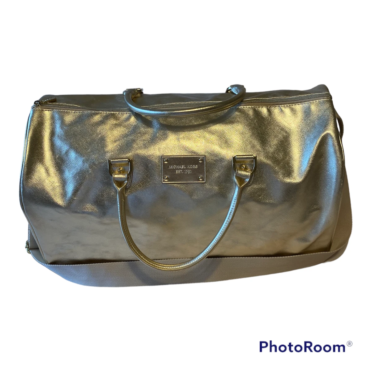Michael kors duffle bag gold deals