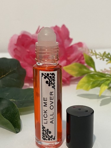Lick Me All Over Perfume/Body Oil long lasting 10ml-Free shipping - Picture 2 of 2