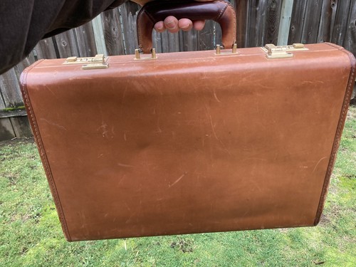 VTG COACH 0655-301 Tanned Leather Hard Sided Briefcase ATTACHÉ USA 4”Presto Lock - Picture 15 of 24