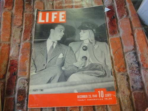 Vintage Life magazine December 1940 great advertisements man and woman cover