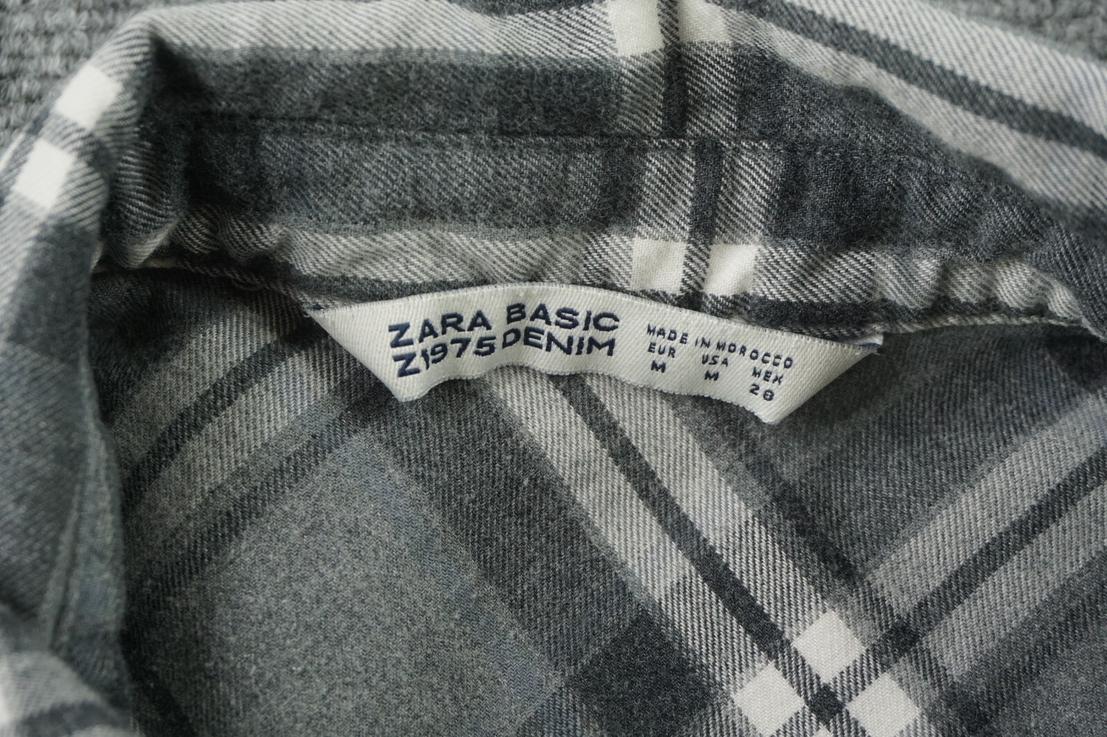 Zara Basic Flannel Button Front Shirt Womens Med … - image 4