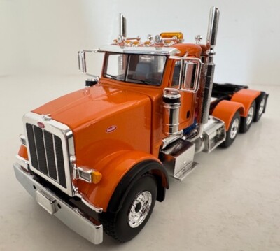 1:50 Orange Peterbilt 367 Tri-Axle Day Cab Diecast Model By First Gear