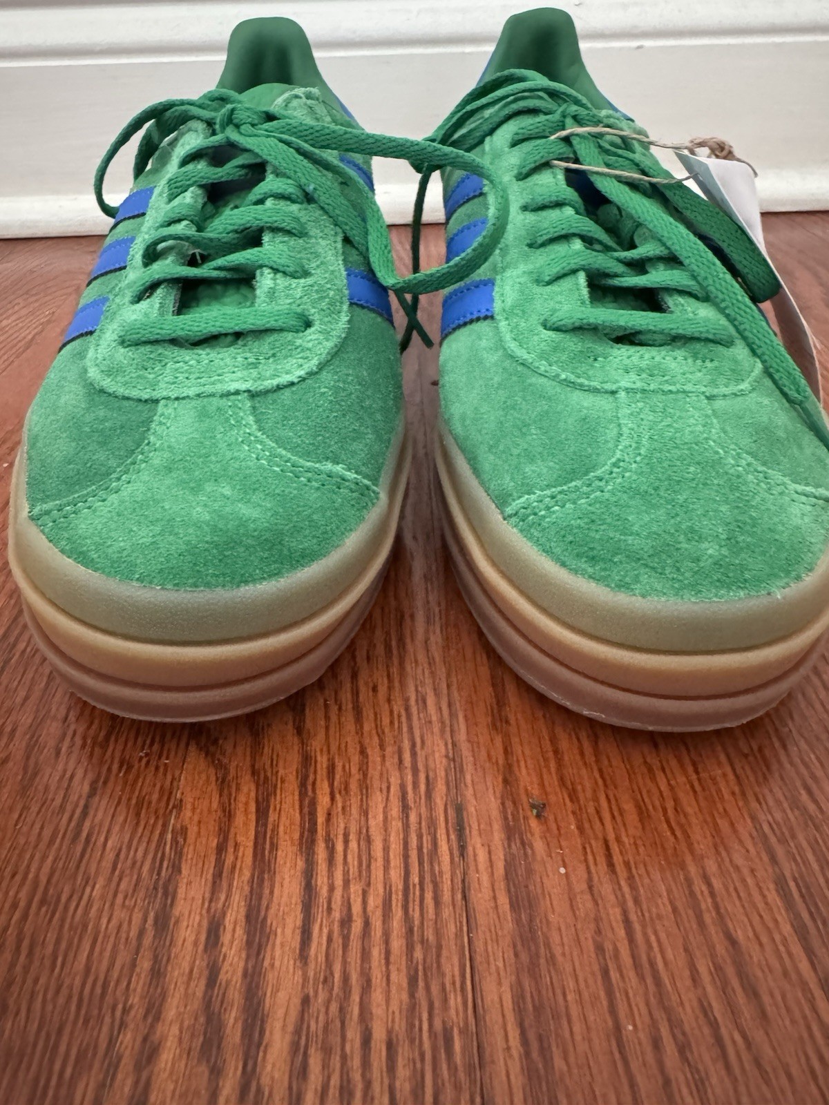 SAOLA Scarpe Adidas Originals Gazelle B nuove con etichette suola in gomma impilata verde blu donna taglia 9