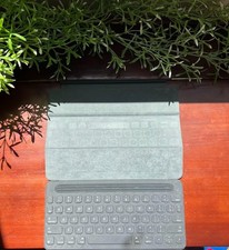 Apple Smart Keyboard for iPad Pro 9.7 Inch 1st Gen