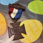 1883 Antique CIVIL WAR VET WOMENS RELIEF CORPS BADGE MEDAL RIBBON