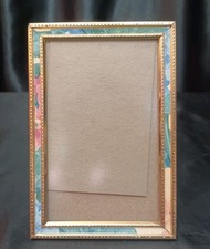 VINTAGE ORNATE GOLD METAL MULTI COLOR TROPICAL PHOTO FRAME 5" X 7" EASEL