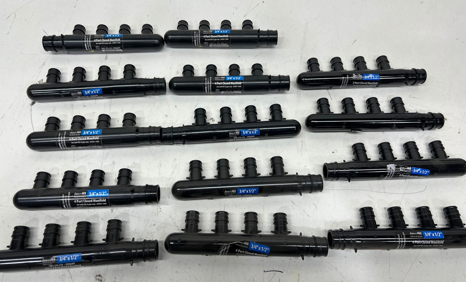 14PK Apollo 3/4in. PolyAlloy PEX-A Expansion InletsX1/2 in.4Port Closed Manifold