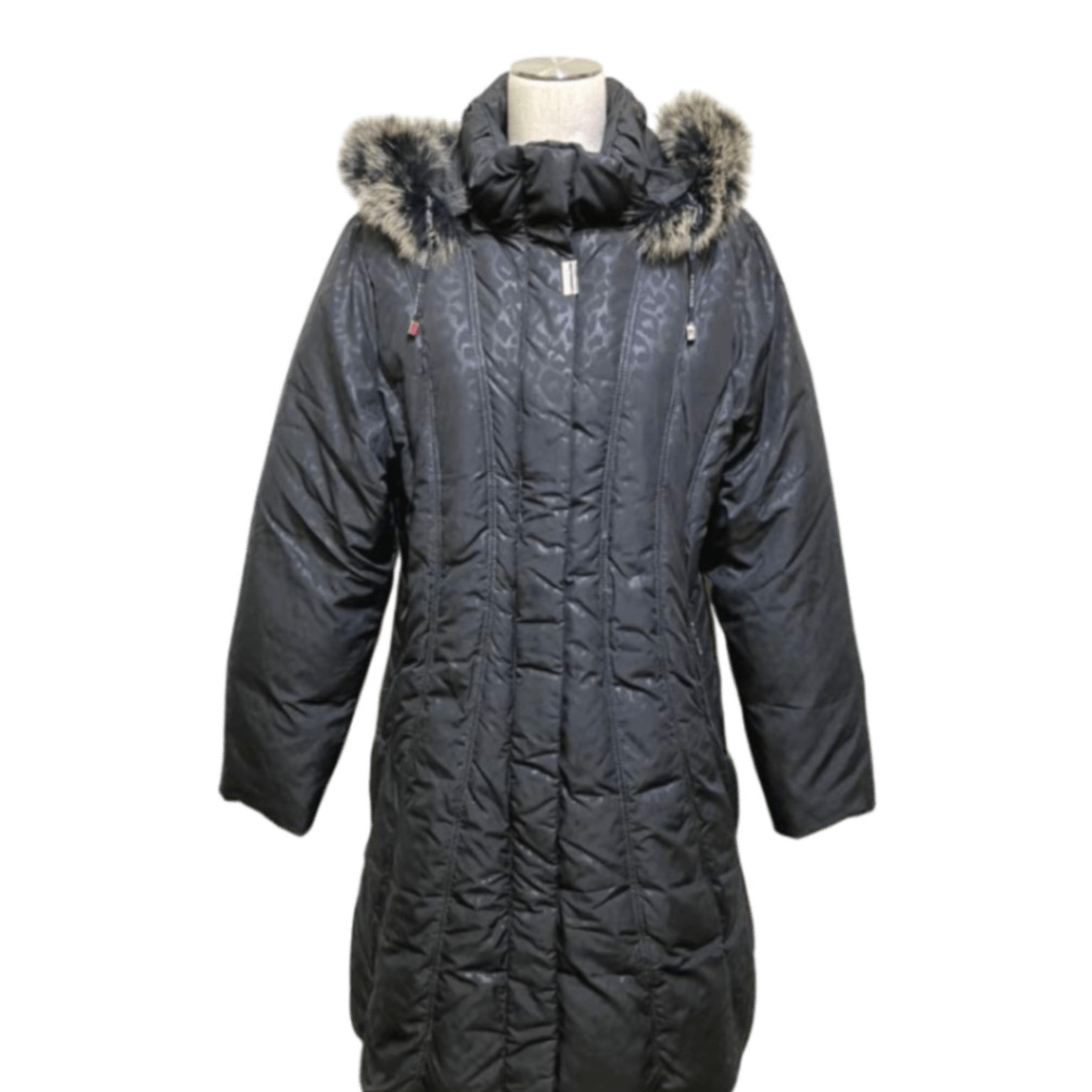 Balmain Leopard Print Black Down Jacket w/Fur Hoo… - image 1