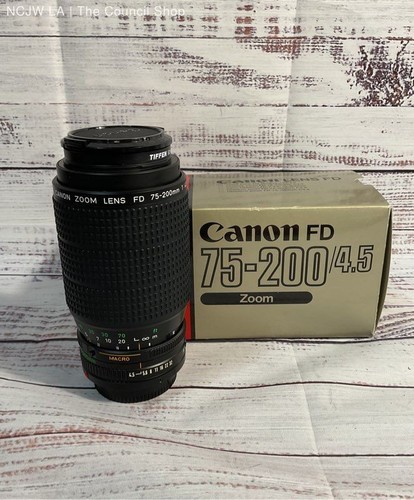 Canon Zoom Lens FD 75-200MM 1:4.5 Camera