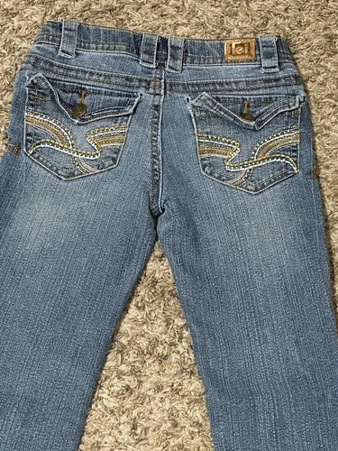 L.e.i Alexa Lowrise Slim Boot Stretch Girls Size 8 Regular Distressed Jeans - Picture 11 of 12