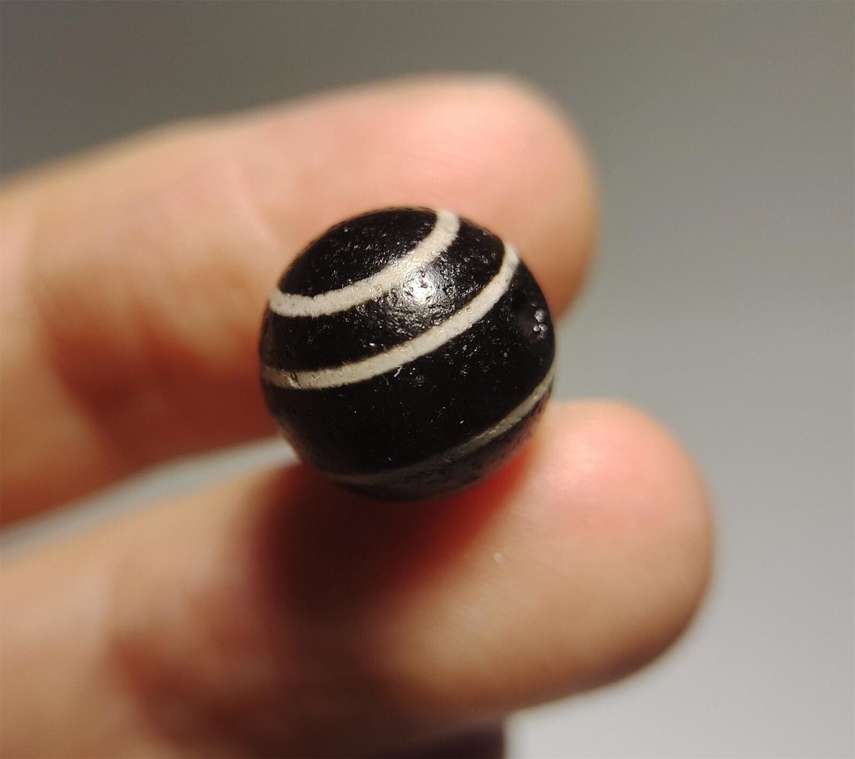 Tibetan ancient Ghost eye dzi bead - Pyu Luk Mik Himalaya agate | eBay