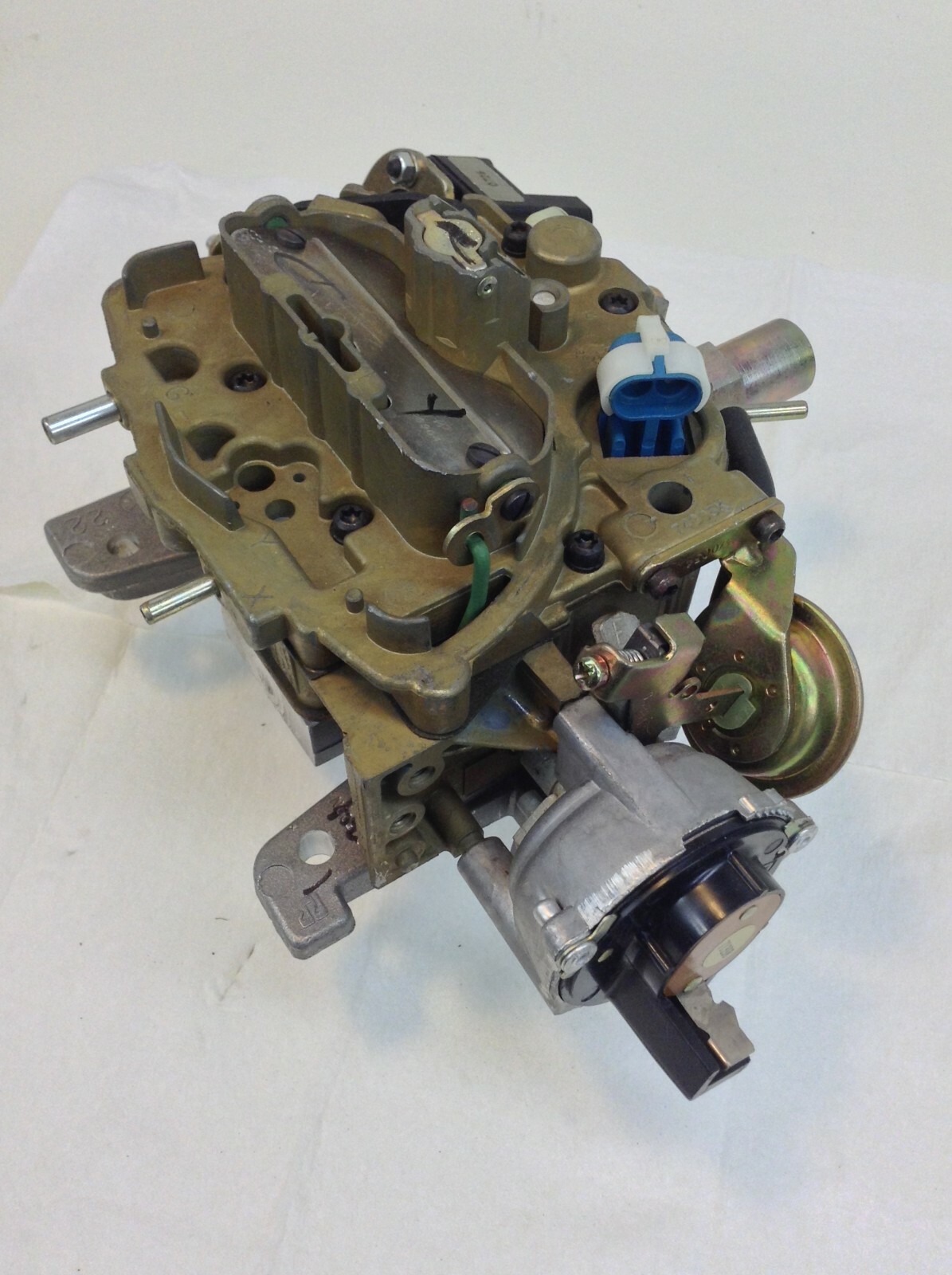 NOS ROCHESTER DUALJET CARBURETOR 17081190 1980 BUICK OLDSMOBILE PONTIAC 231 ENG