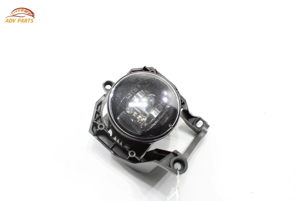 Ford Mustang 2015-2017 luz antiniebla delantera izquierda lado del conductor OEM Foto 2 de 4