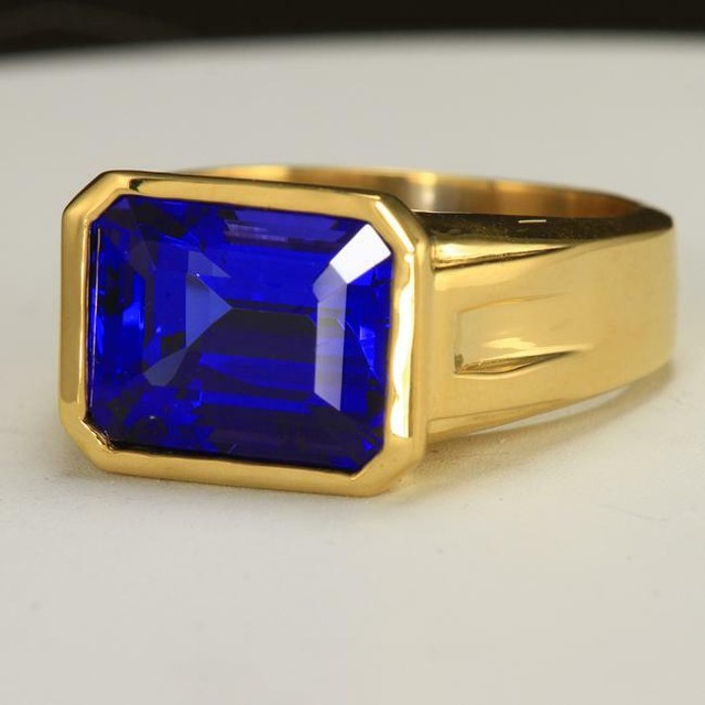 4.5 Cts Emerald Cut Blue Tanzanite Mens Statement Ring 14k Yellow Gold