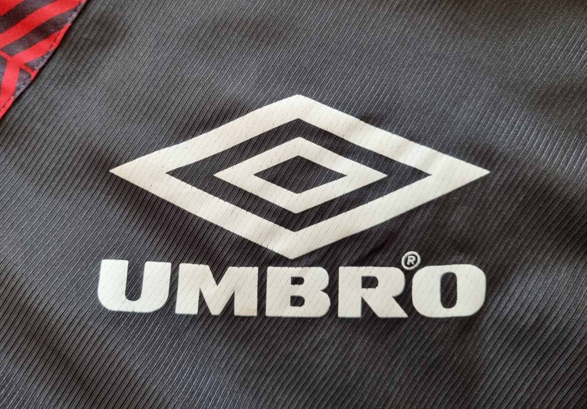 Ultra rare Manchester United Sharp Umbro Waterproof Jacket