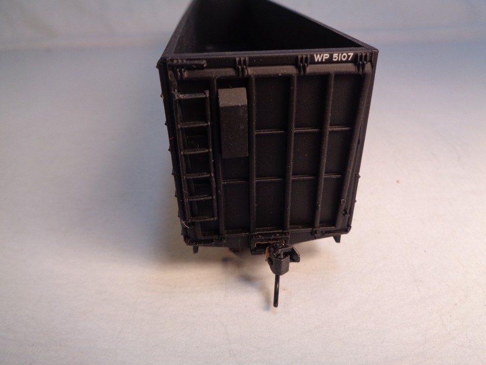 HO Scale Walthers Wood Chip Gondola Car Western Pacific WP 5107 eBay