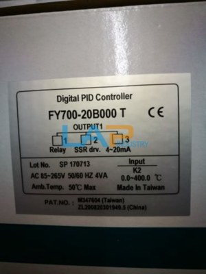 1PCS New For TAIE Temperature Controller FY700-20B000 T