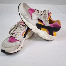 Nike Huarache Light Bone Pink Gold Grade School Youth Size 5.5Y 654275-043