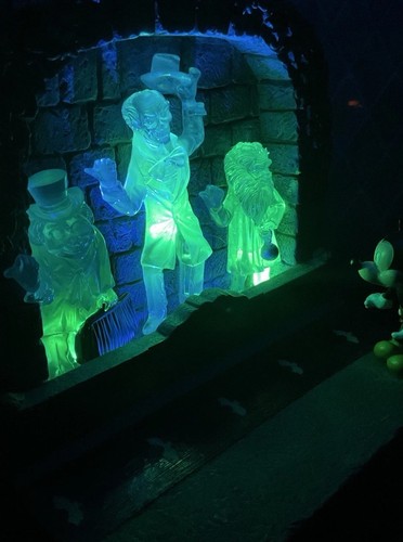 Disney Haunted Mansion 999 Happy Haunts A GHOULISH GATHERING Mickey LE 400 w/Box