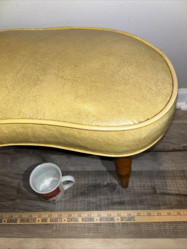 HERMOSO TABURETE DE PIE MCM DE COLECCIÓN VERDE JALEA EN FORMA DE MADERA VINILO OTOMANA RARO USADO EN EXCELENTE ESTADO Foto 4 de 4