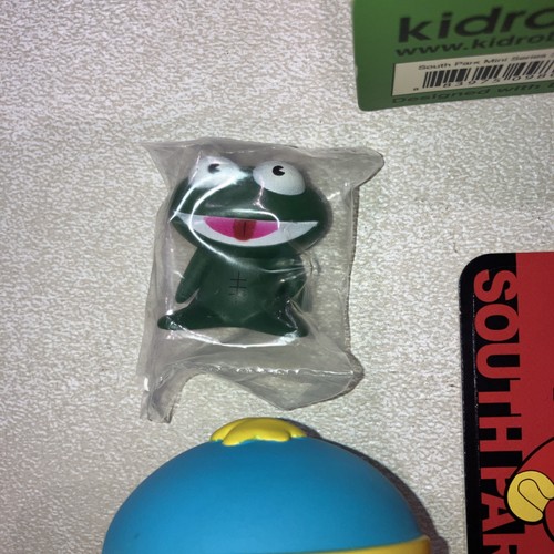 Kidrobot South Park Cartman & Frog 2011 Vinyl Figure NEW - Picture 4 of 10