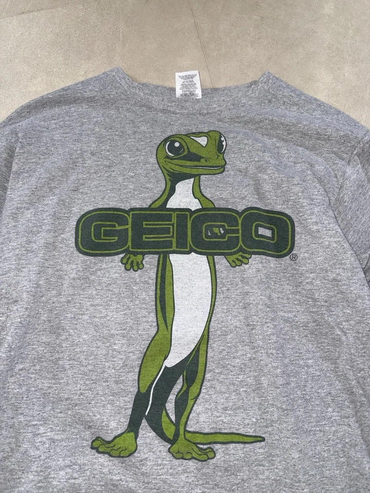 Vintage Men’s Geico Insurance Longsleeve Graphic T Shirt Size Medium 2000’s - Image 2 of 4