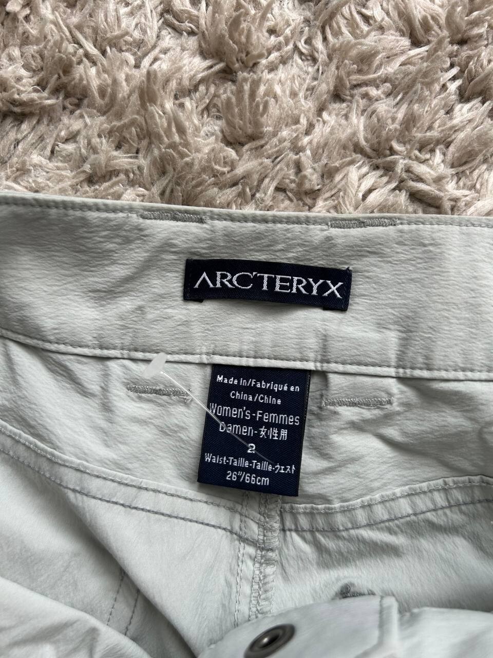 ARC'TERYX Pantaloncini corti donna sottili Arcteryx taglia 2