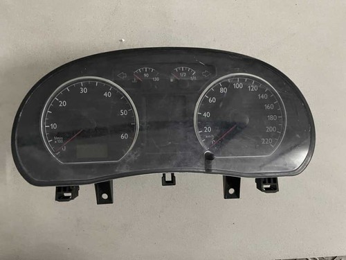 VW Polo 9N 1.4L Kombiinstrument Tacho 6Q0920802