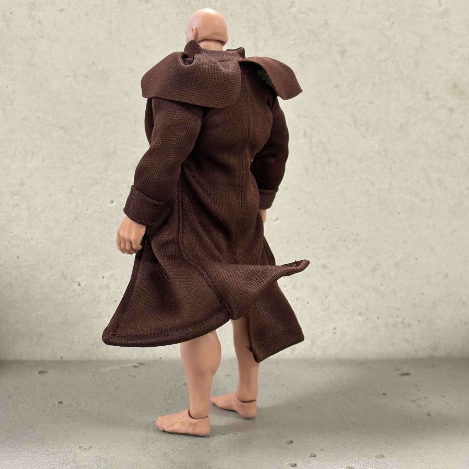 PP-LTC-OML-L: Large Brown Wired Duster Coat for 7" WWE, McFarlane, Muff Adam FIG