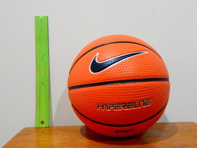 nike hyper elite basketball 28.5