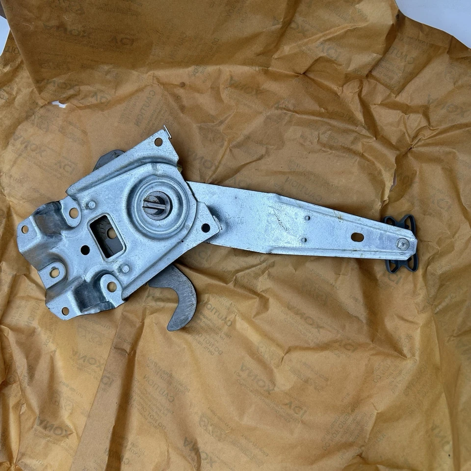 Новый 1999 - 2007 Ford Taurus стеклоподъемник правый задний XF1Z-5427008-AA новый из старых запасов - Изображение 3 из 4