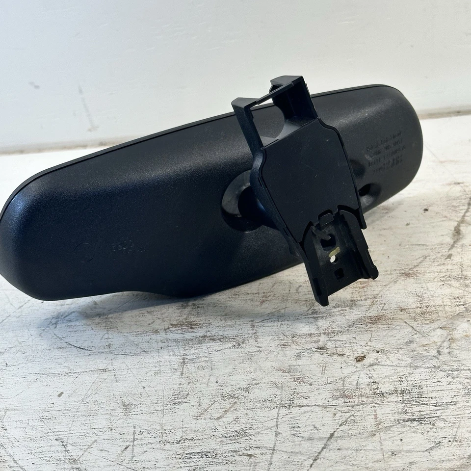 Genuine OEM GM 21988508 Rear view Mirror 23346620 With EC/Onstar Chevy Tahoe - Image 4 of 4