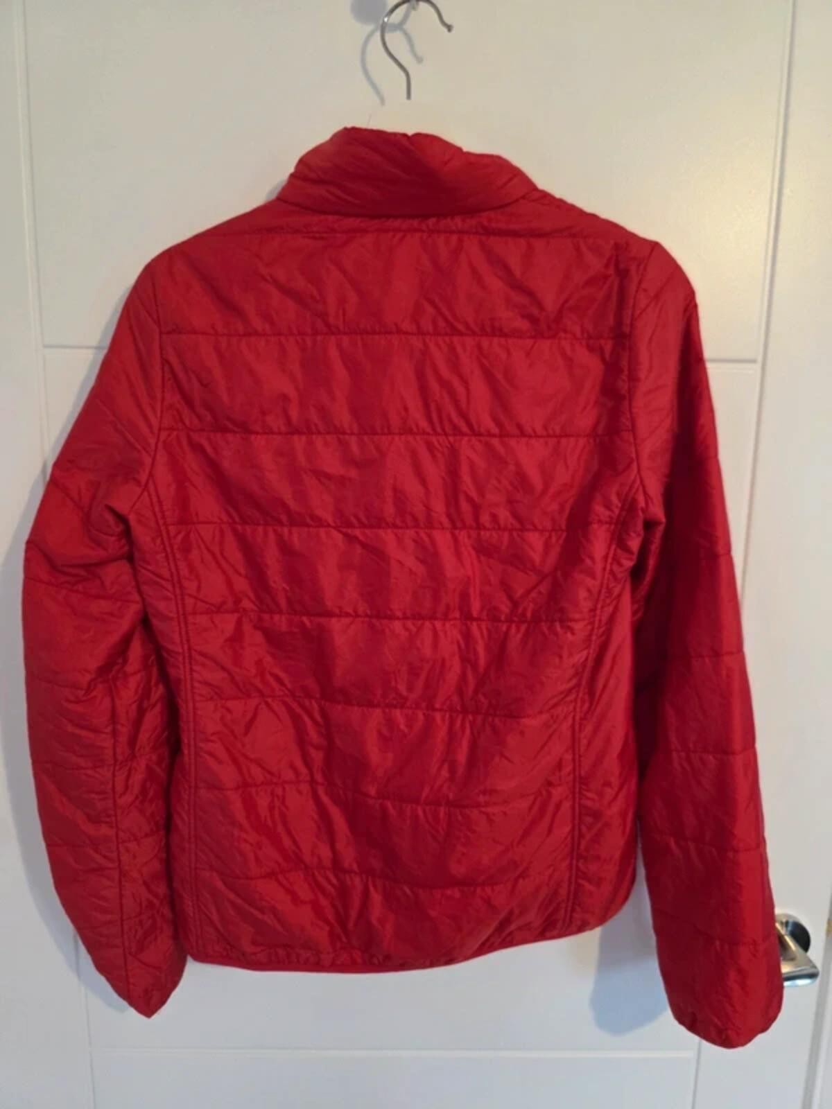 Napapijri Red Quilted Jacket – Size M – Expedition Badge – Lightweight Puffer image 3