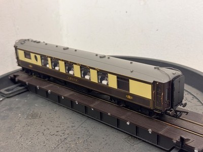 Hornby R4164 Pullman 1. Klasse Küchenwagen ''Argus'' - Spurweite OO / Originalverpackt