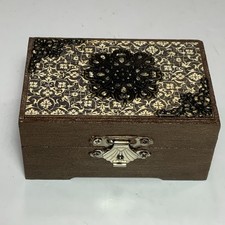 Vintage Small Chest 1 3/4&rdquo; tall x 3 1/2&rdquo; long x 2 1/4&rdquo; wide Dollhouse Size?