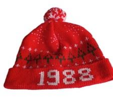 Vintage 1988 Child's Winter Pom Beanie Hat