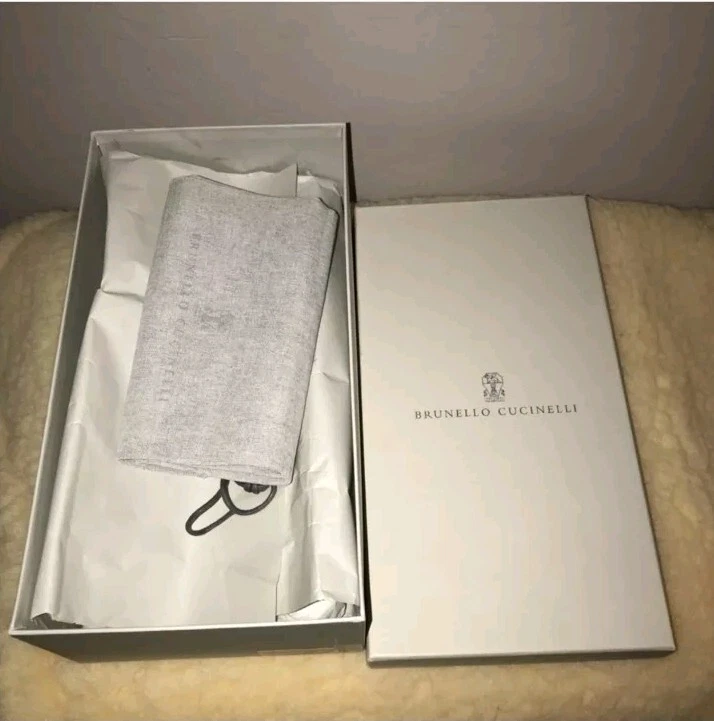 Brunello Cucinelli 空鞋盒带防尘袋 — 第 3/4 张图片