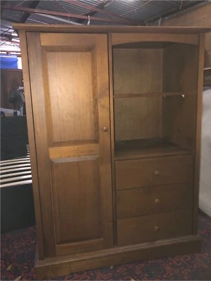 Used Boori Country Collection Children S Wardrobe Wardrobes
