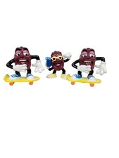 Vintage Calras 80s California Raisins Skateboard PVC Figurines Lot of 3 S1